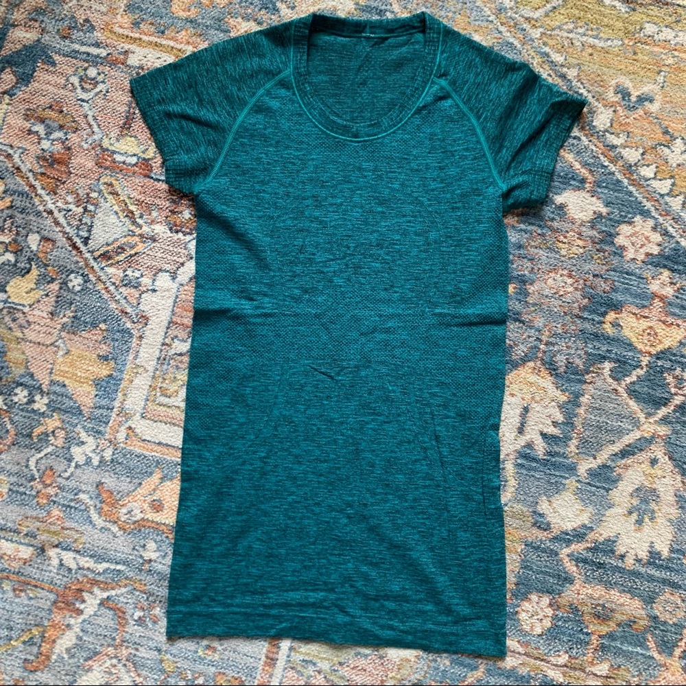 Lululemon Swiftly Tech Short Sleeve